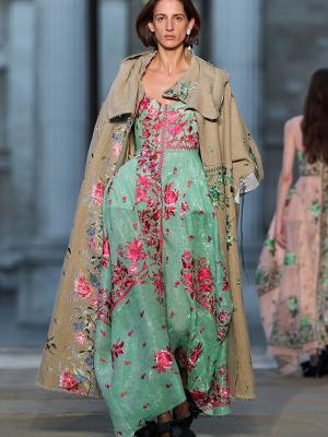 Коллекция Erdem весна-лето 2026 (SS-2026) (109040-erdem-ss-09.jpg)