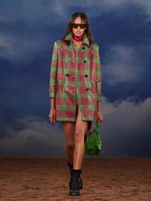 Коллекция Burberry весна-лето 2026 (109056-burberry-ss-03.jpg)