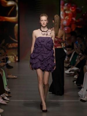 Коллекция Sergey Sysoev Fashion school Kosygin University (109066-sergey-sisoev-04.jpg)