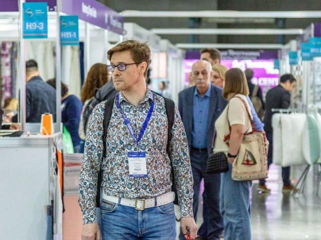 Мода, технологии, бизнес: итоги и открытия Текстильлегпром’64 (109077-textilexpo-02.jpg) Мода, технологии, бизнес: итоги и открытия Текстильлегпром’64 (109077-textilexpo-02.jpg)