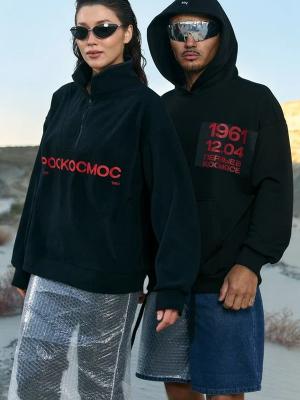 «Роскосмос» и DNK Russia выпустили новую лимитированную коллекцию в тематике космоса (109125-roskosmos-dnk-russia-03.jpg)