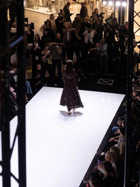 Metropolis x Sokol Fashion Week FW-2025/26 состоится 22-26 октября (109166-sokol-fashion-week-2025-08.jpg) Metropolis x Sokol Fashion Week FW-2025/26 состоится 22-26 октября (109166-sokol-fashion-week-2025-08.jpg)