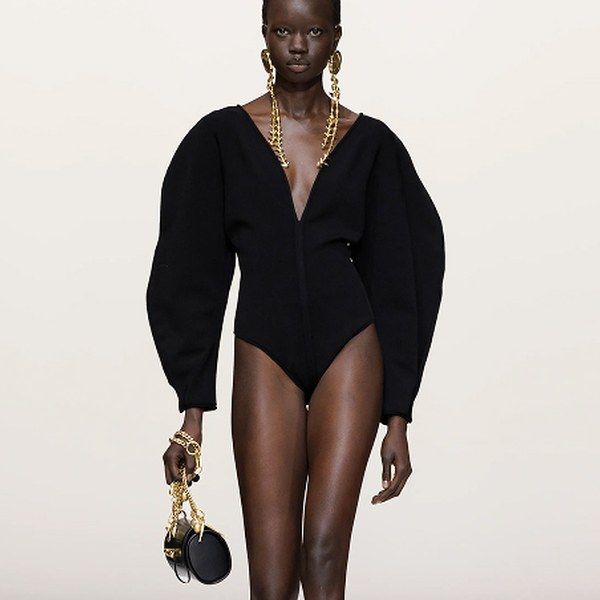Коллекция Givenchy весна-лето 2026 (109178-givenchy-ss-s.jpg)