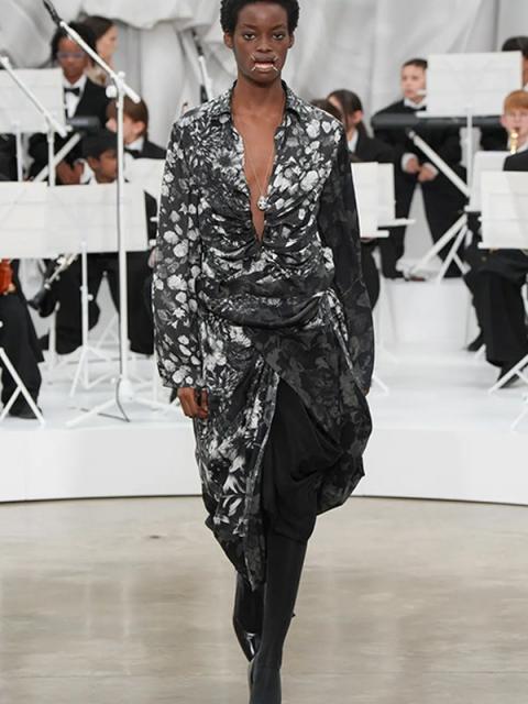Коллекция Maison Margiela весна-лето 2026 (109213-maison-margiela-ss-07.jpg)