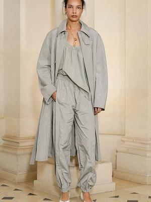 Коллекция Carven весна-лето 2026 (109223-carven-ss-04.jpg)