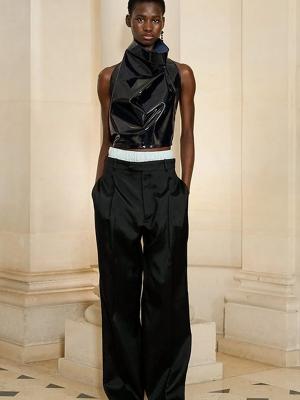 Коллекция Carven весна-лето 2026 (109223-carven-ss-05.jpg)