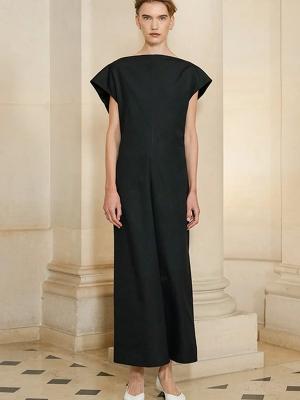 Коллекция Carven весна-лето 2026 (109223-carven-ss-08.jpg)