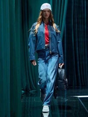 Коллекция бренда Tommy Hilfiger на Metropolis x Sokol Fashion Week FW/2025 (109265-tommy-hilfiger-07.jpg)