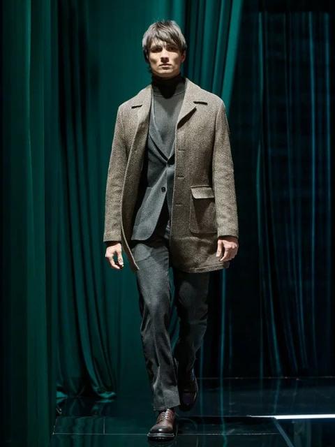 Коллекция бренда Kanzler на Metropolis x Sokol Fashion Week FW-2025 (109276-kanzler-fw-b.jpg) Коллекция бренда Kanzler на Metropolis x Sokol Fashion Week FW-2025 (109276-kanzler-fw-b.jpg)