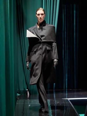 Коллекции брендов Vassa&Co и You Wanna на Metropolis x Sokol Fashion Week FW-2025 (109357-vassa-co-you-wanna-01.jpg)