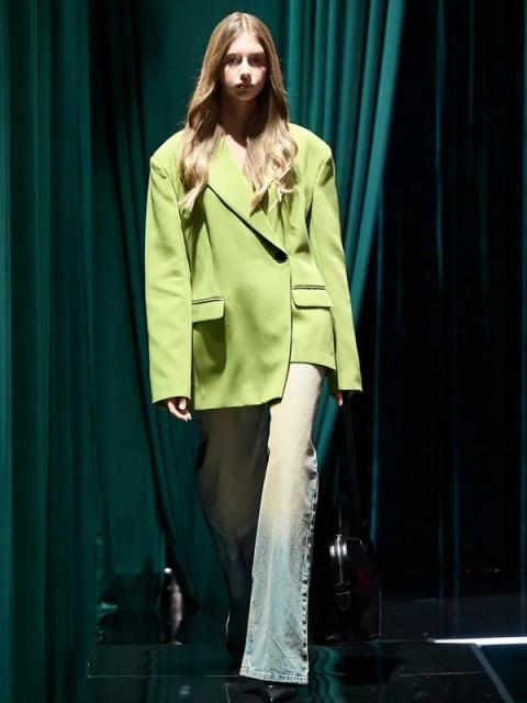 Коллекции брендов Vassa&Co и You Wanna на Metropolis x Sokol Fashion Week FW-2025 (109357-vassa-co-you-wanna-07.jpg) Коллекции брендов Vassa&Co и You Wanna на Metropolis x Sokol Fashion Week FW-2025 (109357-vassa-co-you-wanna-07.jpg)