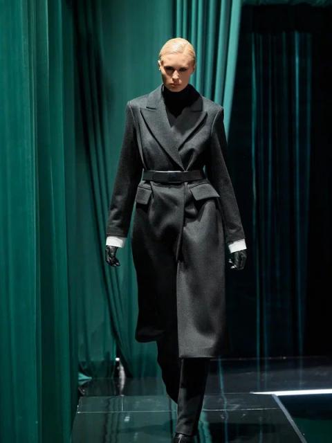 Коллекции брендов Vassa&Co и You Wanna на Metropolis x Sokol Fashion Week FW-2025 (109357-vassa-co-you-wanna-b.jpg) Коллекции брендов Vassa&Co и You Wanna на Metropolis x Sokol Fashion Week FW-2025 (109357-vassa-co-you-wanna-b.jpg)