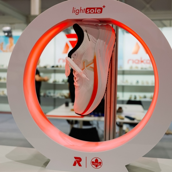 Осенний марафон выставок ShoesStar 2025: итоги ключевых отраслевых событий в регионах (109370-shoesstar-fall-2025-s.jpg)