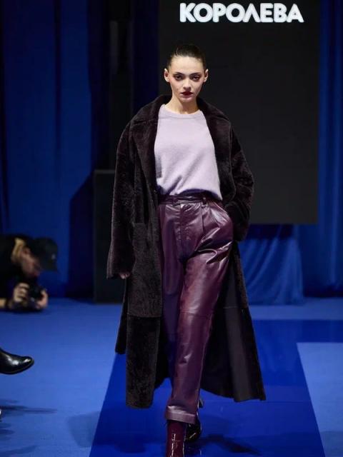 Показ брендов «Снежная Королева» и Dreams by Alena Akhmadullina на на Metropolis x Sokol Fashion Week FW-2025 (109404-dreams-sne