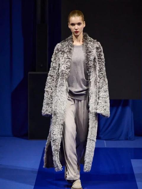 Показ брендов «Снежная Королева» и Dreams by Alena Akhmadullina на на Metropolis x Sokol Fashion Week FW-2025 (109404-dreams-sne