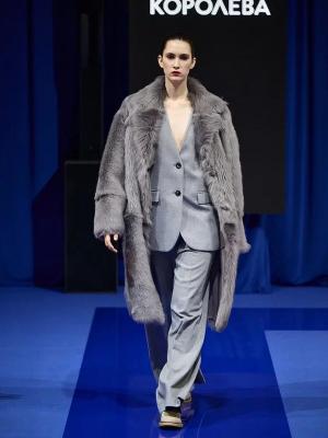 Показ брендов «Снежная Королева» и Dreams by Alena Akhmadullina на на Metropolis x Sokol Fashion Week FW-2025 (109404-dreams-sne