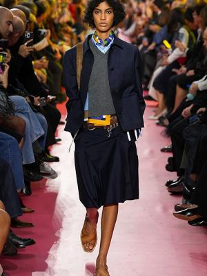 Коллекция Miu Miu весна-лето 2026 (109509-miu-miu-ss-07.jpg)