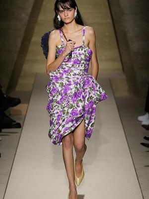 Коллекция Chloe весна-лето 2026 (109555-chloe-ss-2026-01.jpg)