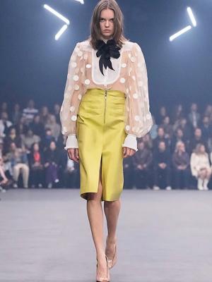 Коллекция Valentino весна-лето 2026 (109566-valentino-ss-2026-04.jpg)