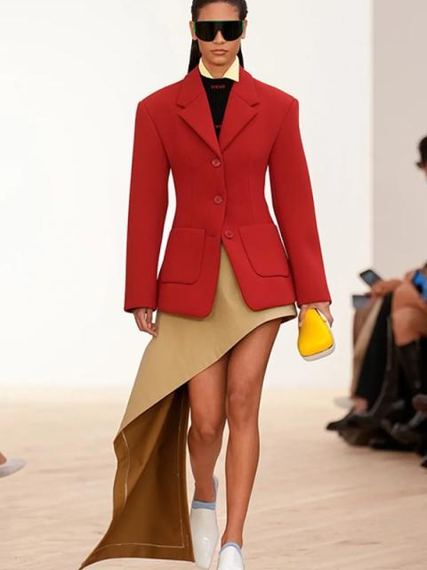 Коллекция Loewe весна-лето 2026 (109577-loewe-ss-04.jpg)