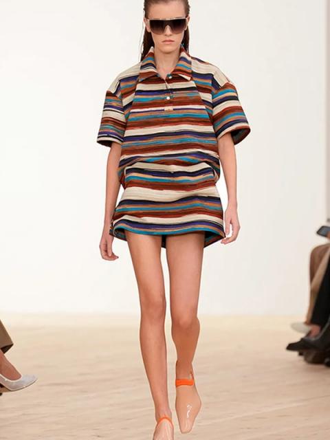 Коллекция Loewe весна-лето 2026 (109577-loewe-ss-06.jpg)