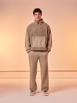 Guess представляет новую коллекцию Athleisure осень-зима 2025 (109676-guess-fw-2025-04.jpg)