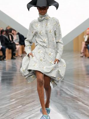 Коллекция Christian Dior весна-лето 2026 (109684-dior-ss-03.jpg)