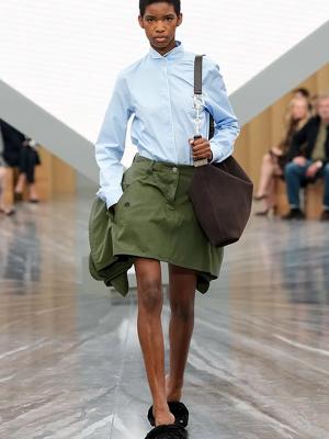 Коллекция Christian Dior весна-лето 2026 (109684-dior-ss-08.jpg)