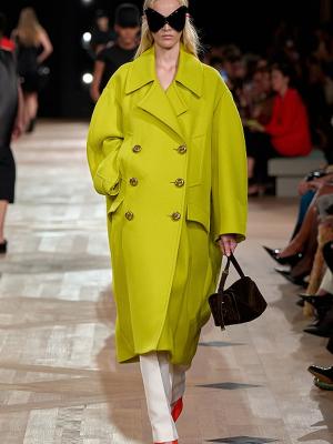Коллекция Balenciaga весна-лето 2026 (109705-balenciaga-ss-06.jpg)