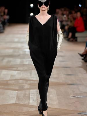 Коллекция Balenciaga весна-лето 2026 (109705-balenciaga-ss-b.jpg)