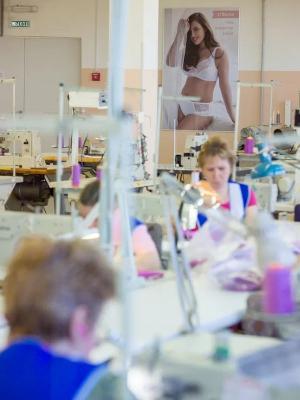 Российский бренд женского нижнего белья и купальников Tribuna отмечает 92-летие (109807-tribuna-92-goda-01.jpg)