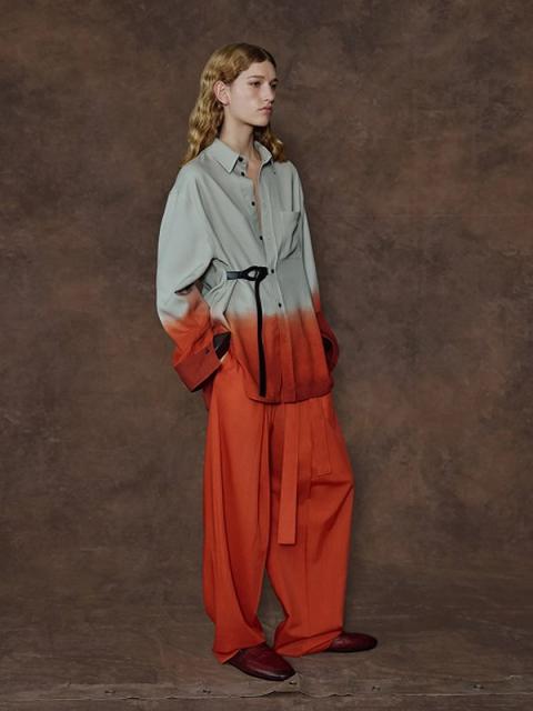 Коллекция Ferragamo Pre-Fall 2026 (109884-ferragamo-pre-fall-02.jpg)