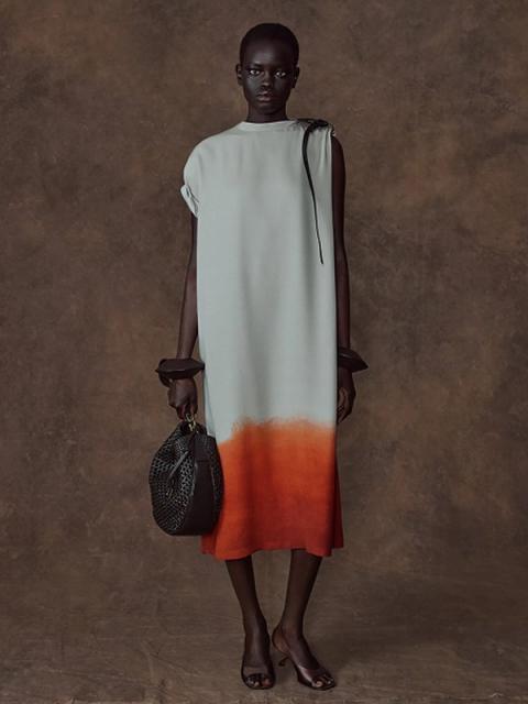 Коллекция Ferragamo Pre-Fall 2026 (109884-ferragamo-pre-fall-03.jpg) Коллекция Ferragamo Pre-Fall 2026 (109884-ferragamo-pre-fall-03.jpg)