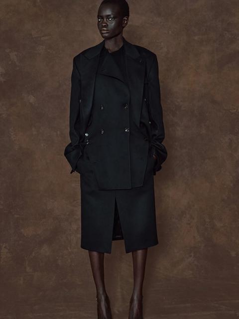Коллекция Ferragamo Pre-Fall 2026 (109884-ferragamo-pre-fall-06.jpg) Коллекция Ferragamo Pre-Fall 2026 (109884-ferragamo-pre-fall-06.jpg)