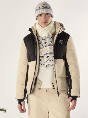 Apres ski Guess (109894-Apres-ski-Guess-b.jpg)