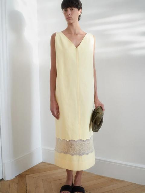 Коллекция Carven Resort 2026 (109924-carven-resort-05.jpg)