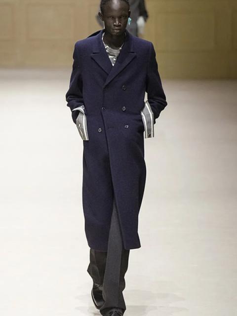 Коллекция Prada Menswear осень-зима 2026 (110034-prada-menswear-fw-01.jpg)