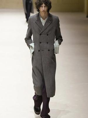 Коллекция Prada Menswear осень-зима 2026 (110034-prada-menswear-fw-02.jpg)