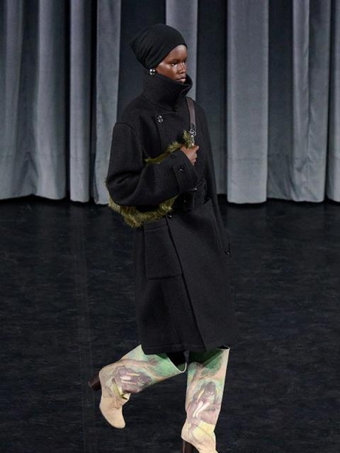 Коллекция Lemaire Menswear осень‑зима 2026 (110066-lemaire-menwwear-fw-03.jpg)