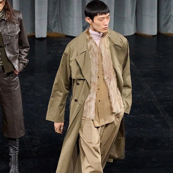 Коллекция Lemaire Menswear осень‑зима 2026 (110066-lemaire-menwwear-fw-s.jpg)