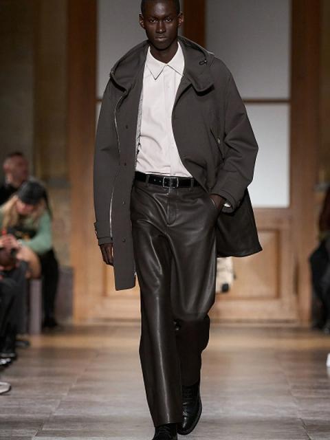Коллекция Hermes Menswear осень-зима 2026 (110078-hermes-menswear-fw-05.jpg)