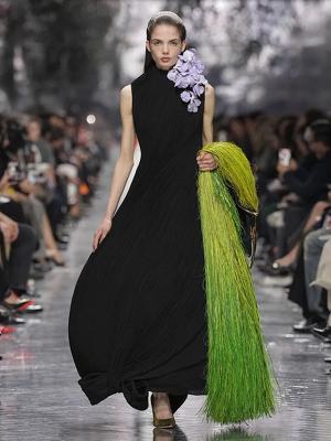 Коллекция Christian Dior couture весна-лето 2026 (110099-dior-couture-ss-01.jpg)