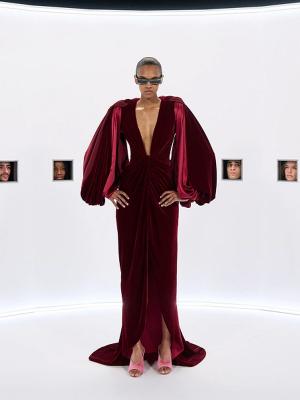 Коллекция Valentino Couture весна–лето 2026 (110111-valentino-couture-ss-04.jpg)