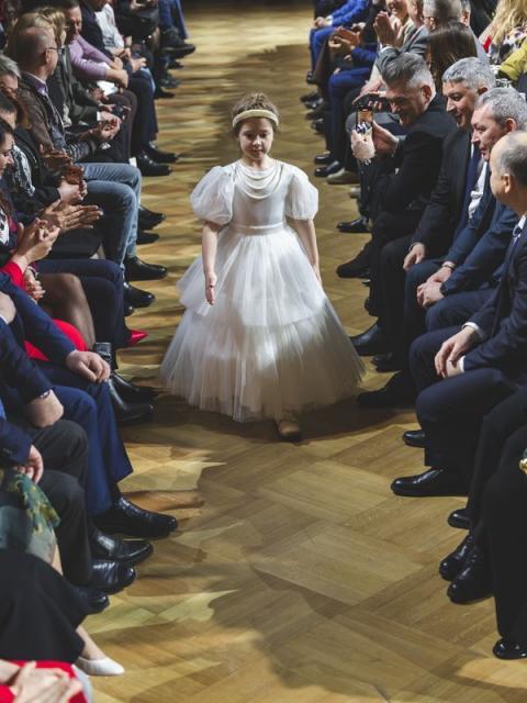 Первая в России Атомная неделя моды завершилась гала-показом в ГУМе (110123-mezhdunarodnaya-atomnaya-nedelya-mody-30.jpg)