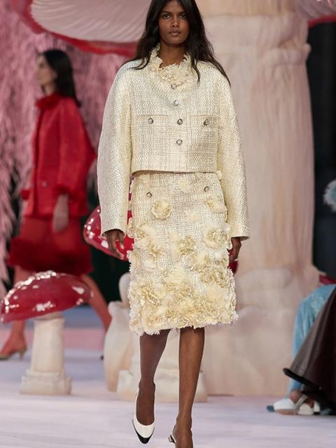 Коллекция Chanel Couture весна–лето 2026 (110306-chanel-ss-07.jpg) Коллекция Chanel Couture весна–лето 2026 (110306-chanel-ss-07.jpg)
