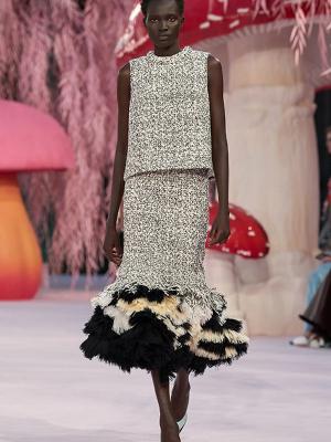 Коллекция Chanel Couture весна–лето 2026 (110306-chanel-ss-08.jpg)