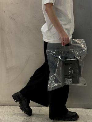 «Озон» запустил фирменную упаковку и пломбирование для товаров в приложении «Озон Селект» (110343-ozon-select-b.jpg)