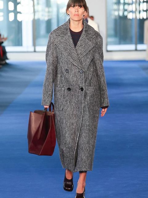 Коллекция Proenza Schouler осень-зима 2026 (110378-proenza-schouler-fw-03.jpg)