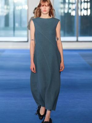Коллекция Proenza Schouler осень-зима 2026 (110378-proenza-schouler-fw-b.jpg)
