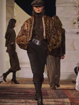 Коллекция Ralph Lauren осень-зима 2026 (110389-ralph-lauren-fw-03.jpg)